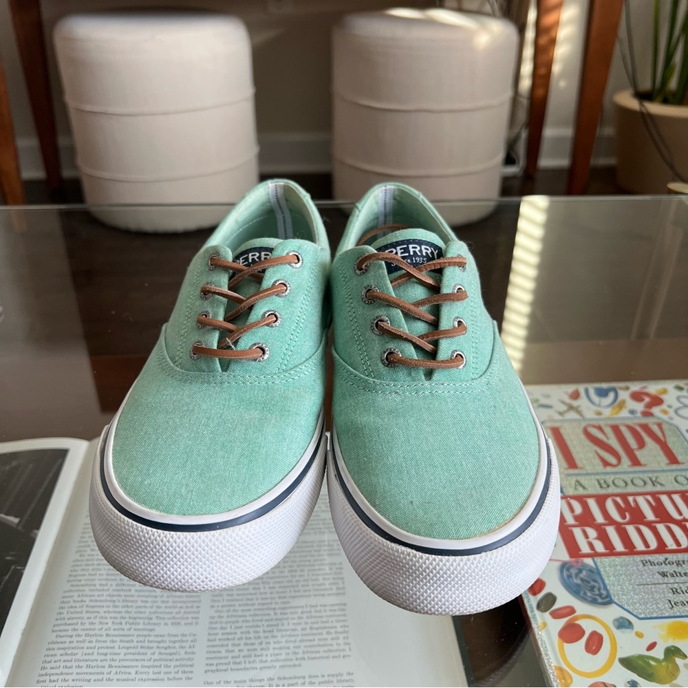 Sperry Green Canvas Shoes 10.5